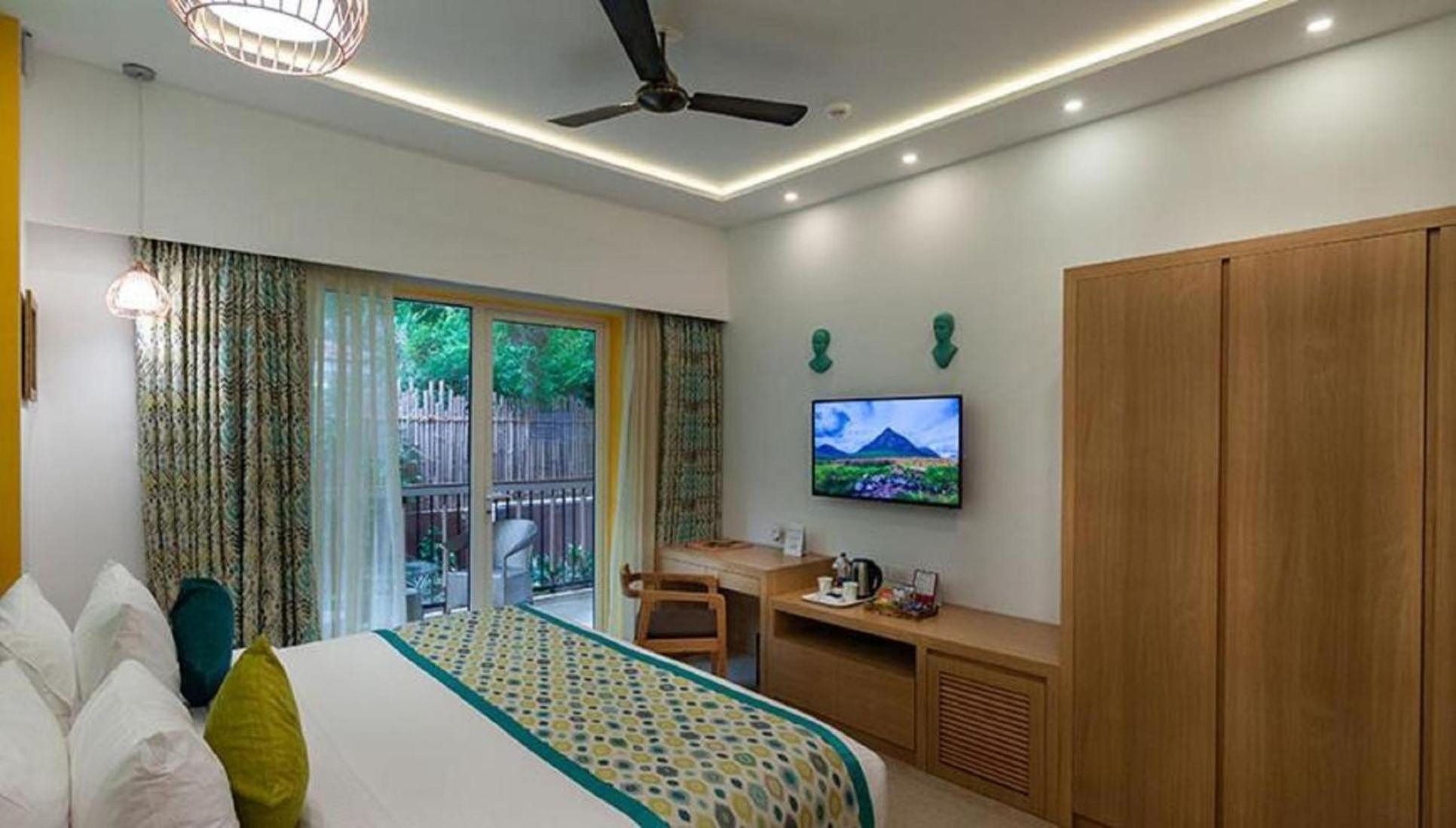 Hotel Linda Suites Near International Airport By La Casa New Delhi Exterior foto